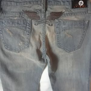 Robins Jeans